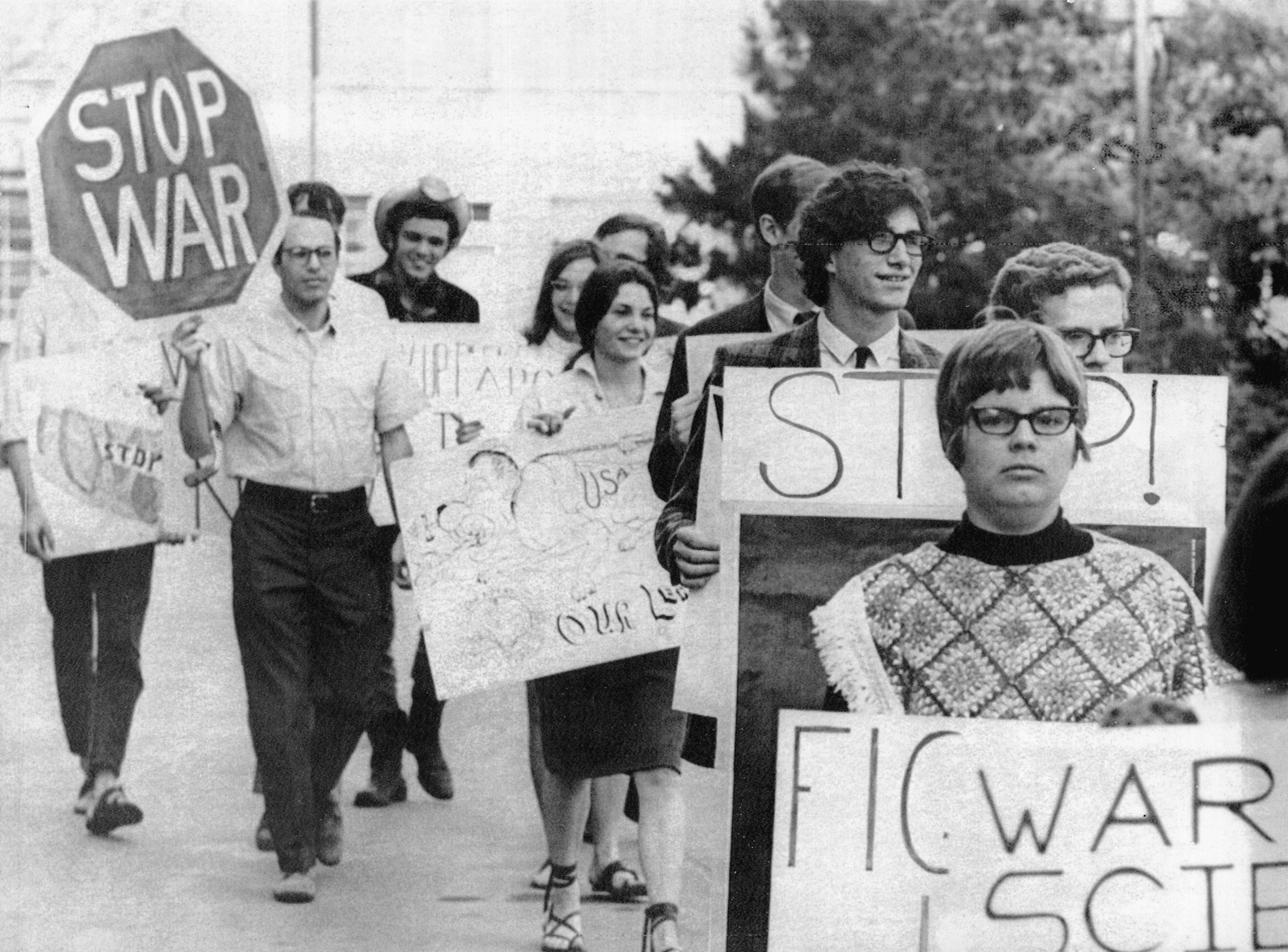 Anti Vietnam War College Protests